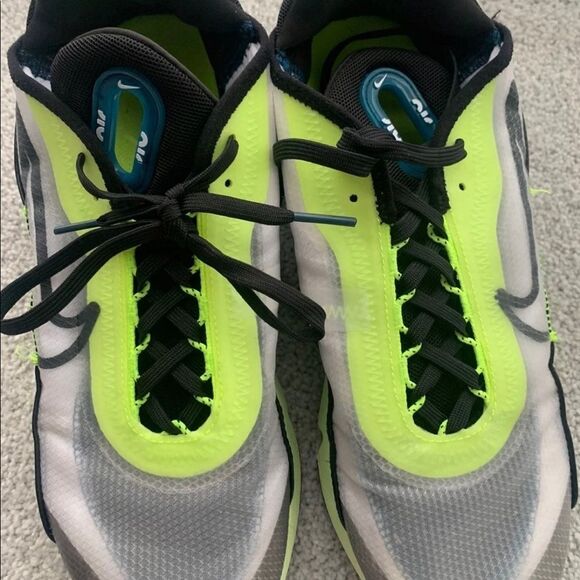 Nike Air Max 2090 'Volt Valerian Blue' Sz 8 WMS  & 6 Mens - Picture 10 of 10